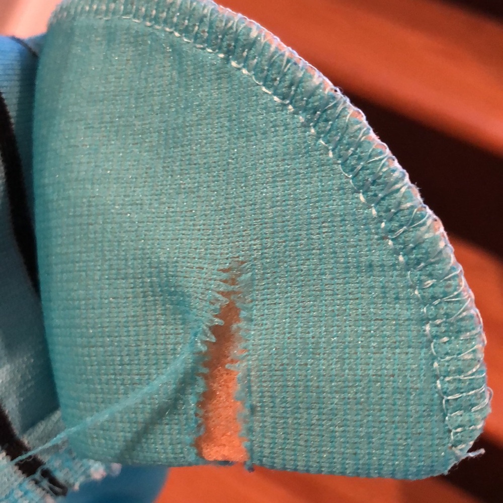 Exclusively Misook stripped sweater top M last price drop - Picture 5 of 6